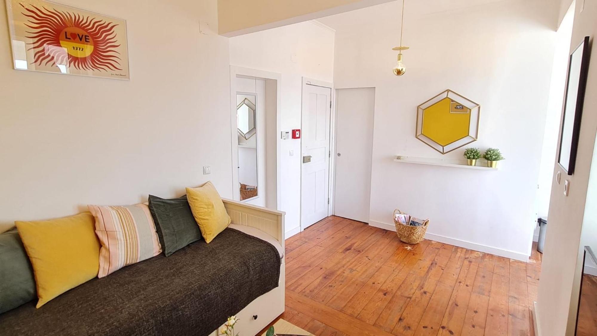 Happy Stay Lisbon - Suite With A View, Private Terrace & Ac Exterior photo