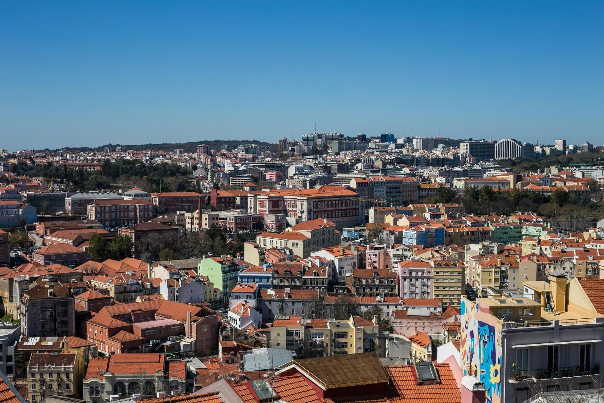 Happy Stay Lisbon - Suite With A View, Private Terrace & Ac Exterior photo