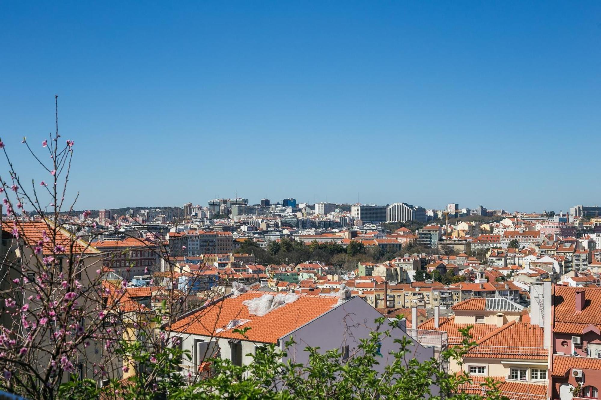 Happy Stay Lisbon - Suite With A View, Private Terrace & Ac Exterior photo