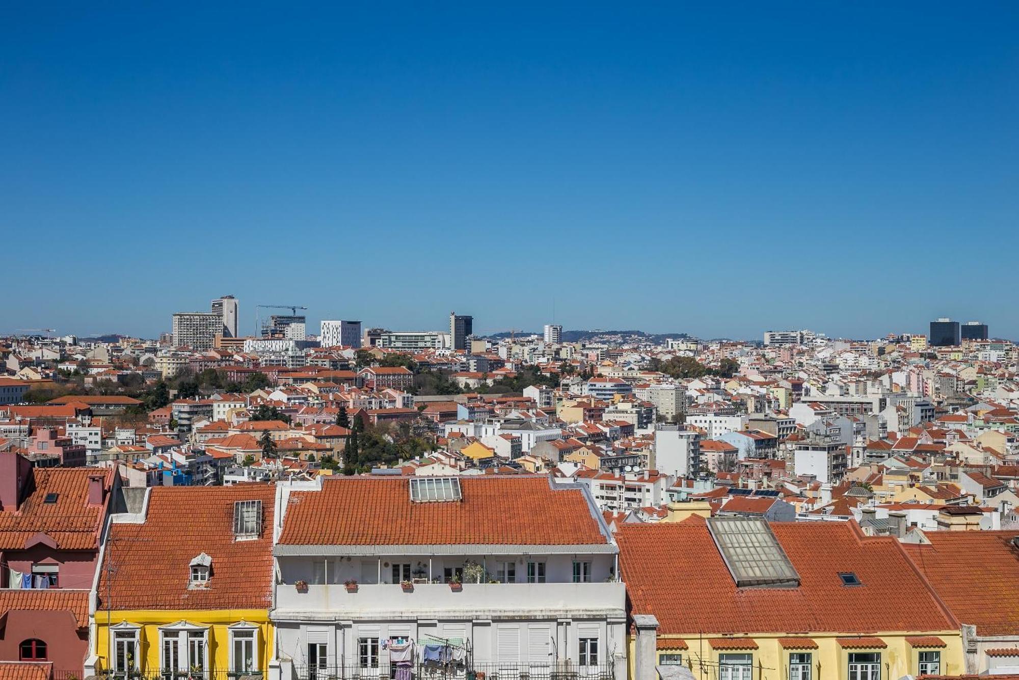 Happy Stay Lisbon - Suite With A View, Private Terrace & Ac Exterior photo